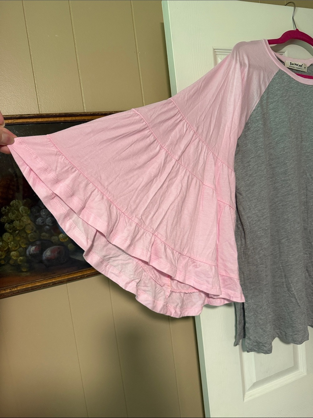 Three Bird Nest Pink & Gray Ruffle-Sleeve Raglan Long Sleeve Top - Picture 2 of 7